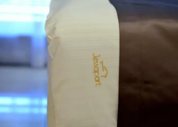 Jessapart - Ochota Apartment *